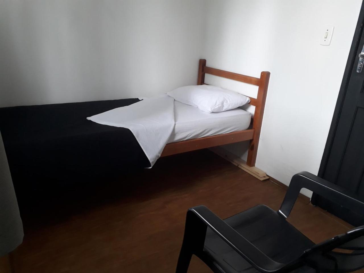 Hola Hostel Faria Lima Сан-Пауло Экстерьер фото