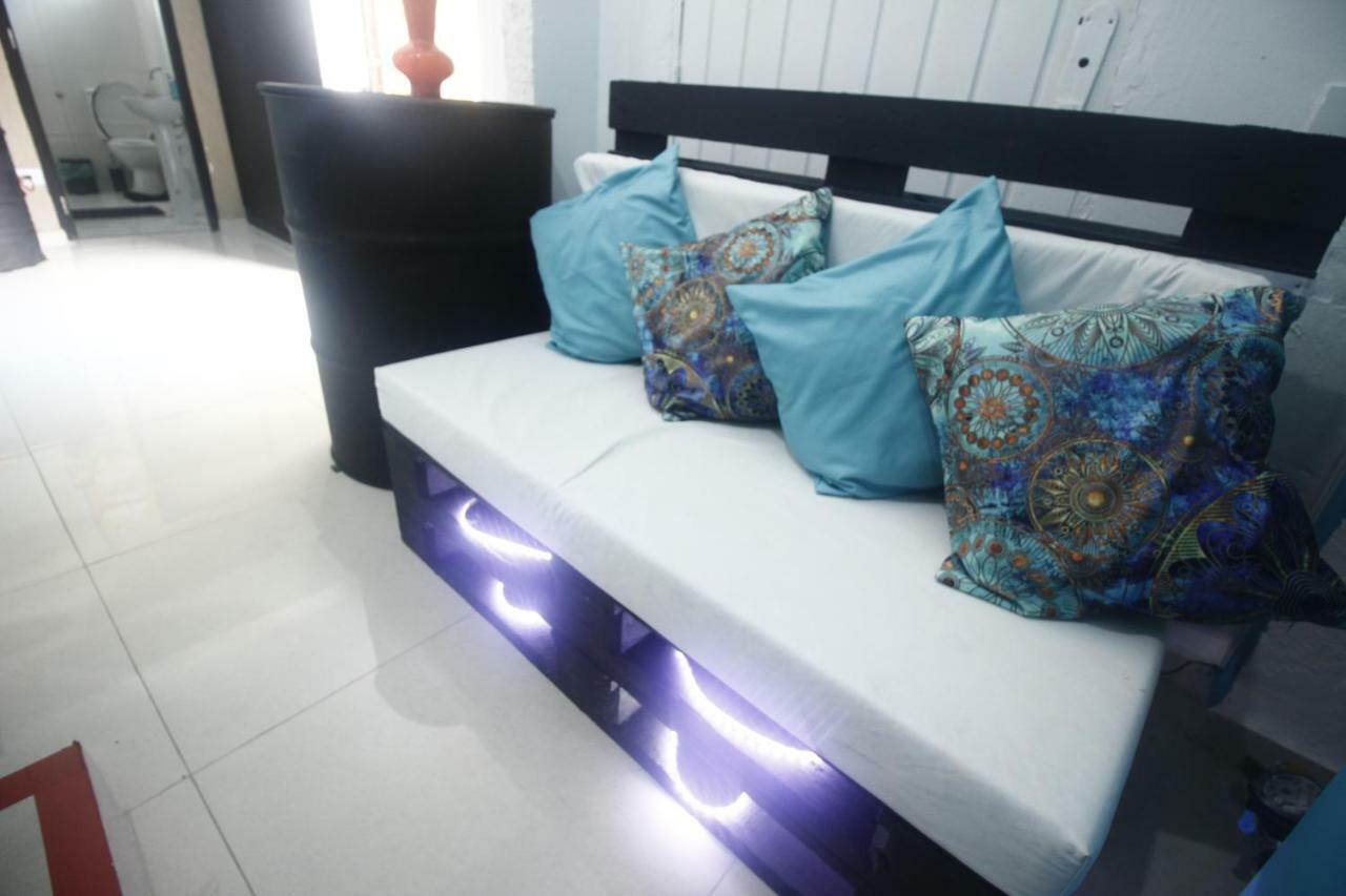 Hola Hostel Faria Lima Сан-Пауло Экстерьер фото